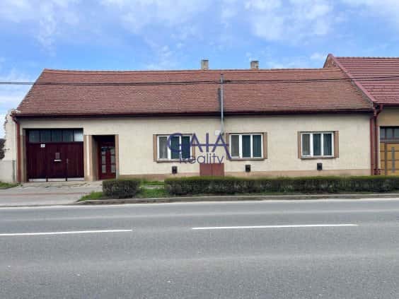 Vnorovy - Prodej rodinného domu 4+1 ve Vnorovech s velkorysý, okres Hodonín