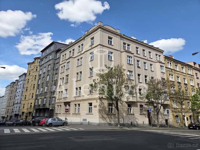 Prodej komerční nemovitosti 5 m², ul. Kubelíkova, Praha 3 -, Praha 3
