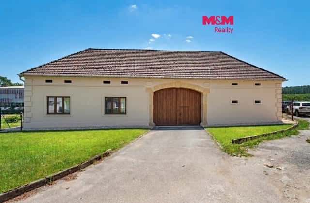 Prodej zemědělské usedlosti, Nestanice, pozemek 8913 m², okres Strakonice