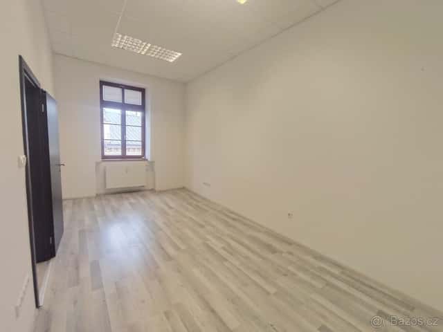 Pronájem kanceláře 39m2, Hlavní třída Šumperk, okres Šumperk