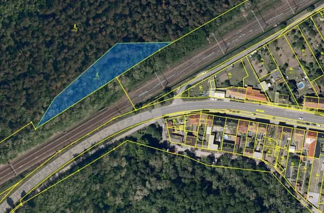 Prodej akátového lesa – 2 449 m2 – Rohatec, okres Hodonín
