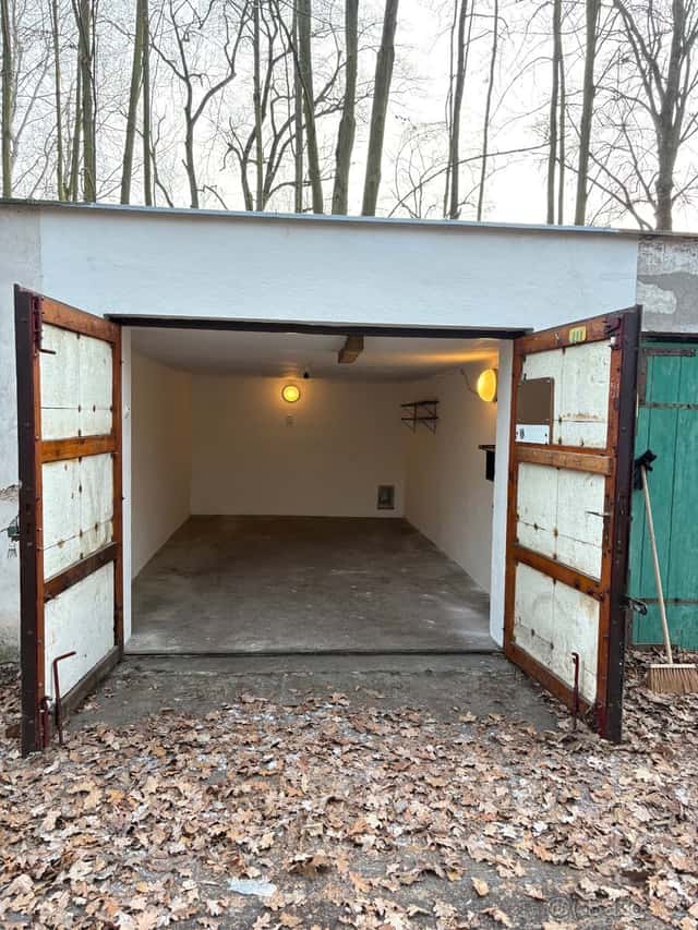 Pronájem garáže – Poděbrady, ul. U Bažantnice, okres Nymburk