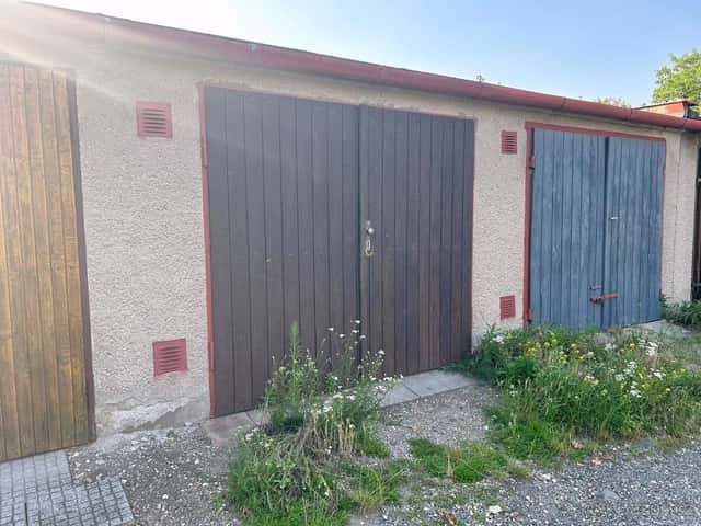 Pronájem garáže 18 m² Opava Bochenkova, okres Opava