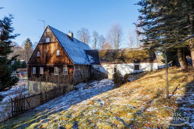 Prodej hrázděného domu s pozemkem 930 m2 Vejprty, okres Chomutov