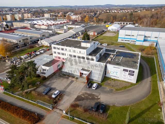 Pronájem komerčních prostor - hala / sklad - 180 m2 - Tábor, okres Tábor