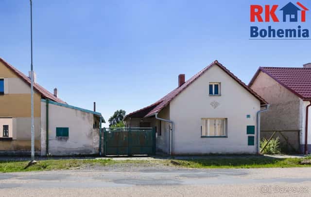 Prodej staršího RD v polabské krajině obce Kanín u Poděbrad, okres Nymburk