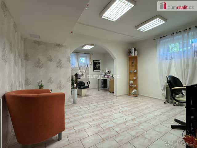 Prodej provozovny kadeřnictví v Ostrově, okr. Karlovy Vary, okres Karlovy Vary