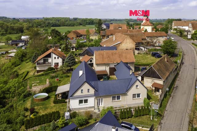 Prodej rodinného domu 3+1, 1065 m², Uhersko, okres Pardubice