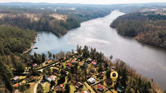 Rekreační chata na Orlíku, okres Písek