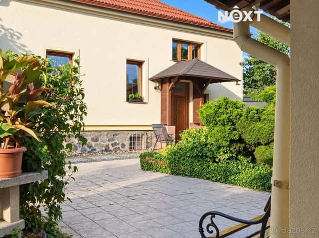 Prodej Vila, 220㎡, okres Praha-východ