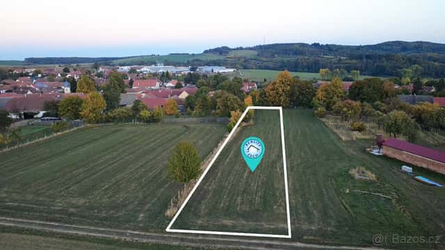 Na prodej stavební pozemek (2211 m2), Dešov okres Třebíč, okres Třebíč