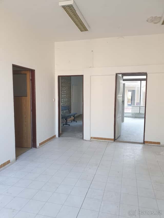 Prodej obchodního domu, Město Albrechtice, okres Bruntál