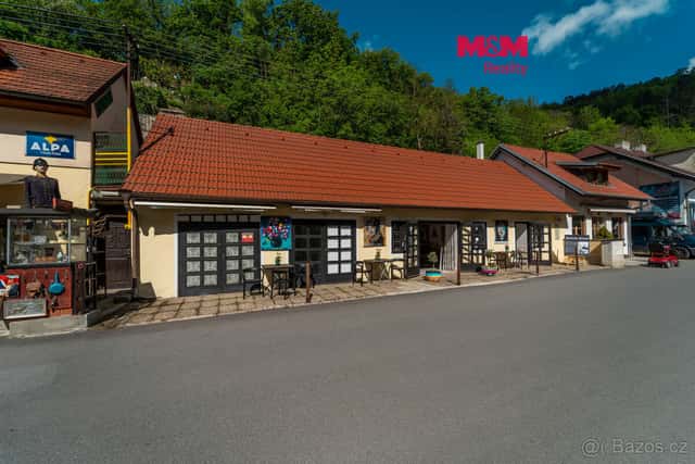 Prodej rodinného domu, 70 m², Karlštejn, pozemek 437 m2, okres Beroun