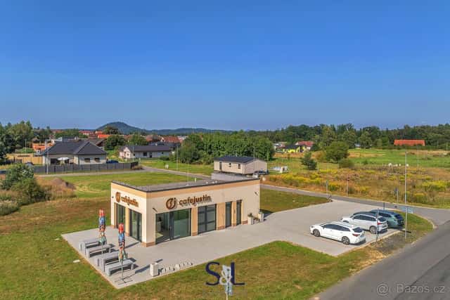 Prodej obchodního prostoru 88 m², Doksy, ev.č. 01371, okres Česká Lípa