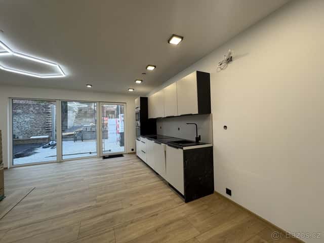 RD 3+KK, 70 m² + zahrada, Brno venkov, okres Brno-venkov