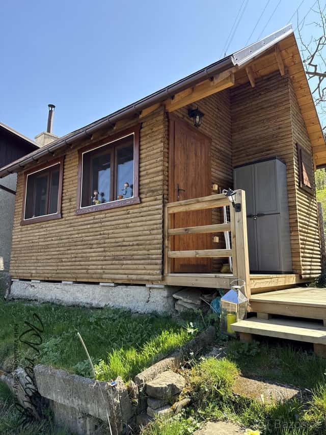 Prodej zahrady s dřevěnou chatkou, CP 357 m2, Vsetín, Amerik, okres Vsetín