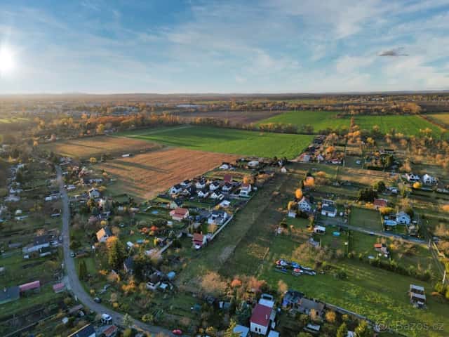 Prodej hrubé stavby rodinného domu - rekreační objekt 73 m²,, okres Hodonín