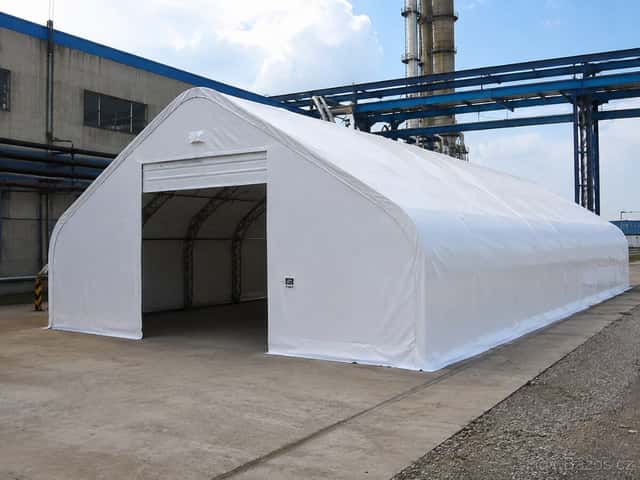 Plachtová hala 10 × 21,35 × 6,1 m – sedlová, PVC 900 g/m², okres Olomouc