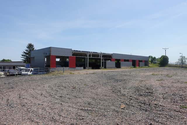 Prodej komerčního areálu, Týnec nad Labem, okres Kolín