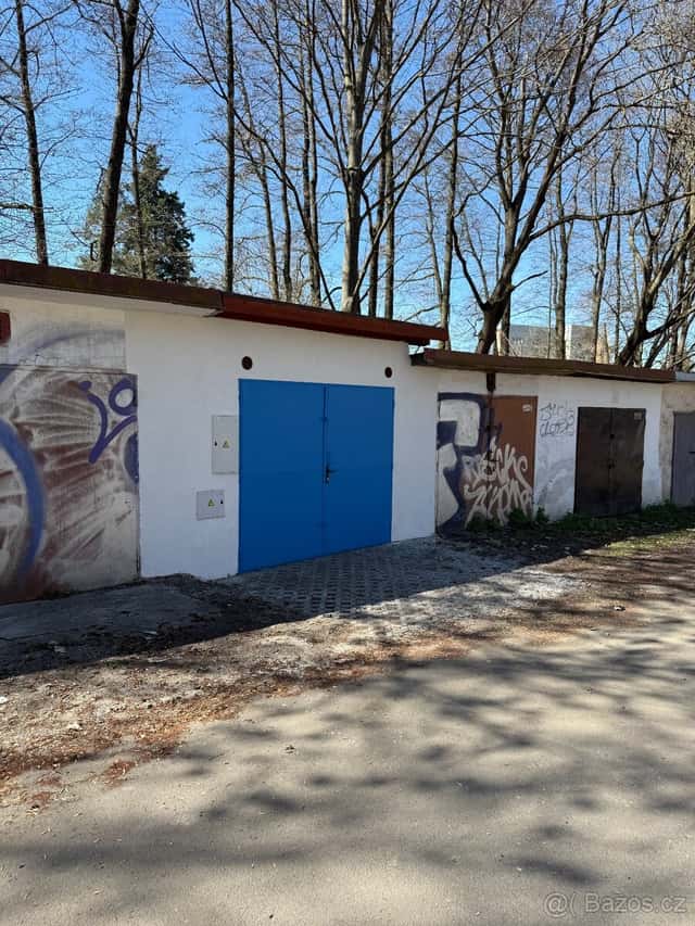NOVÁ GARÁŽ S EL.naproti hl.vlak.nádraží Havlíčkova, Jihlava, okres Jihlava