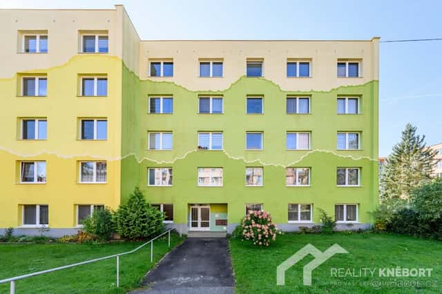 Byt 4+1 - 79 m2 s lodžií, okres Česká Lípa