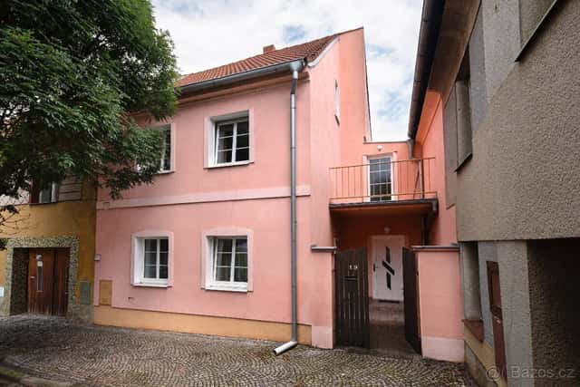 Řadový rodinný dům 3+1, Budyně nad Ohří, okres Litoměřice