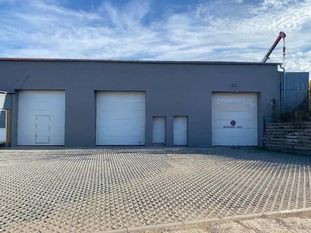 Pronajmu haly 135m2 Sokolnice, Brno venkov, okres Brno-venkov