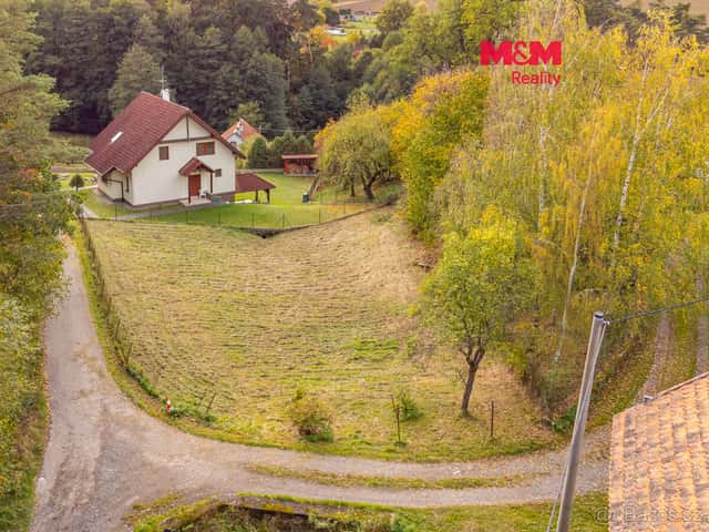 Prodej pozemku k bydlení, 705 m², Lešany, okres Benešov