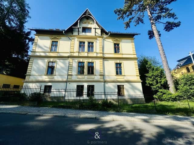 Pronájem bytu 1+kk 20 m², Liberec I-Staré Město, ev.č. 01917, okres Liberec