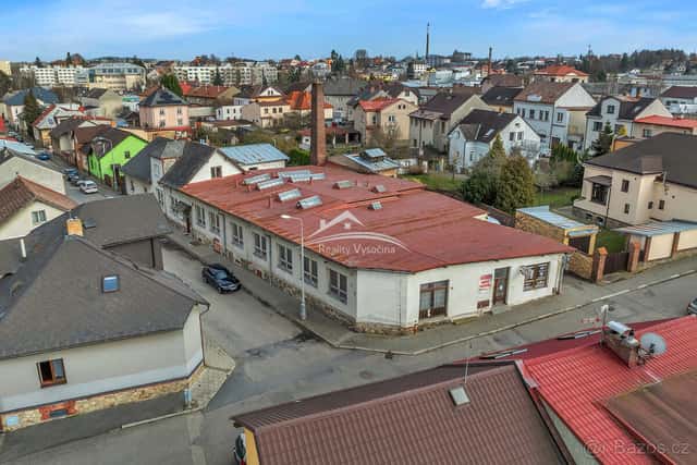 Rozsáhlý provozní areál v Havlíčkově Brodě – výroba, skladov, okres Havlíčkův Brod