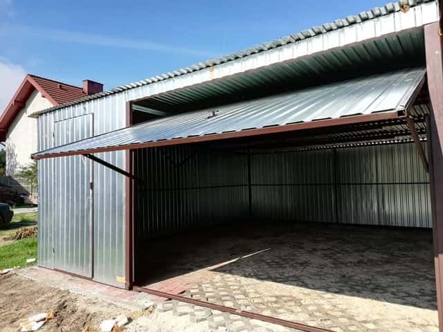 PLECHOVÁ GARÁŽ 5 x6 m +VSTUPNÍ DVEŘE, okres Olomouc