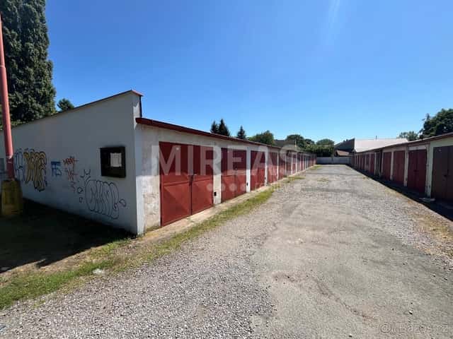 Poděbrady, pronájem garáže 16 m2, okr. Nymburk, okres Nymburk