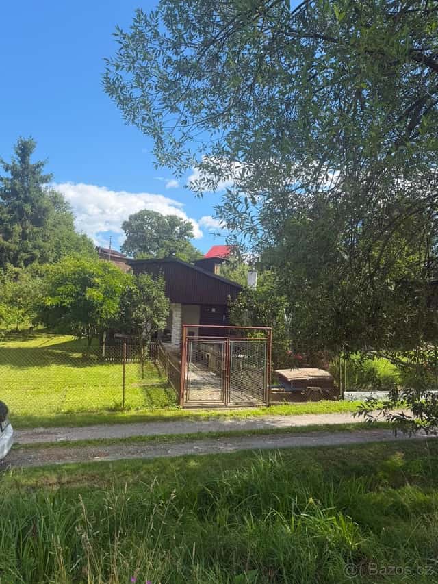 Zahrada s chatou Na Kempách-Havířov, okres Karviná