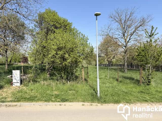 Prodej, Stavební pozemek, 1.988m2, Lubná, okres Kroměříž