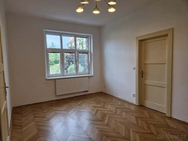 Nájem bytu 91m+balkon,po rekonstrukci v centru Benešova, okres Benešov