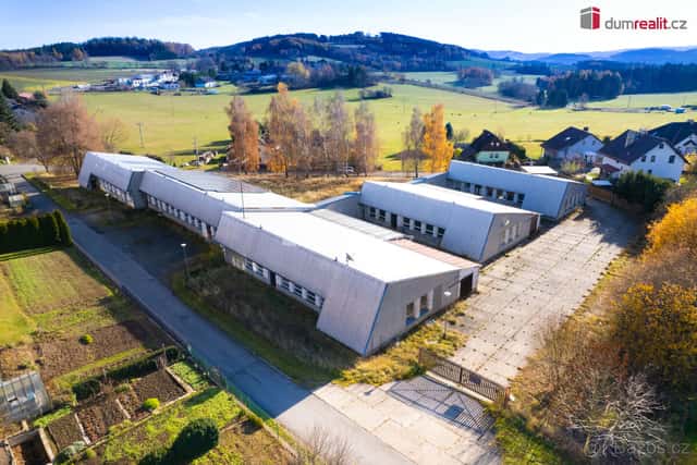 K pronájmu, výrobní a skladovací prostory v obci Vlkonice u, okres Prachatice