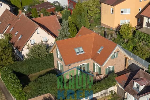 Prodej rodinného domu 212 m², Praha - Suchdol, ev.č. 004022, Praha 6