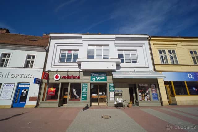 Pronájem restaurace - Centrum - ulice Husova, okres Jičín