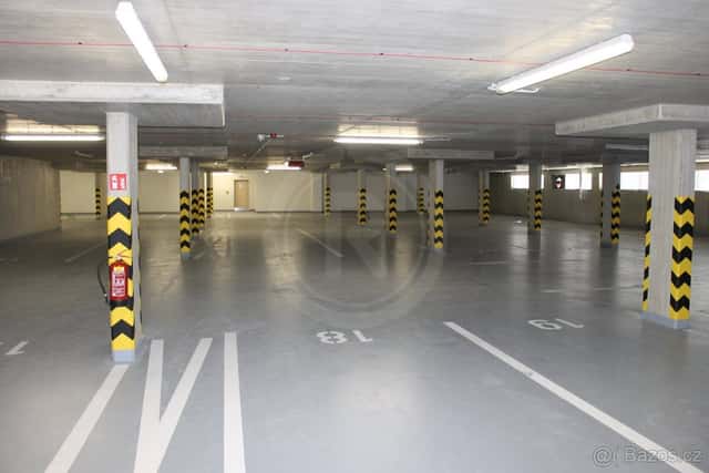 PRONÁJEM VNITŘNÍHO PARK. STÁNÍ, NA ZLATÉ STOCE, ČB, okres České Budějovice