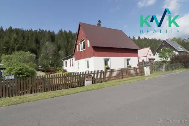 Prodej, rodinný dům, 5+1, Pernink, okres Karlovy Vary
