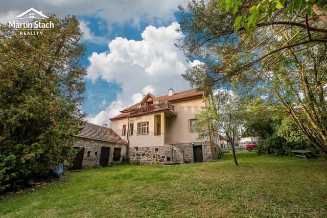 Rodinný dům se zahradou ve Žďáru u Blovic | cca 211 m and su, okres Plzeň-jih