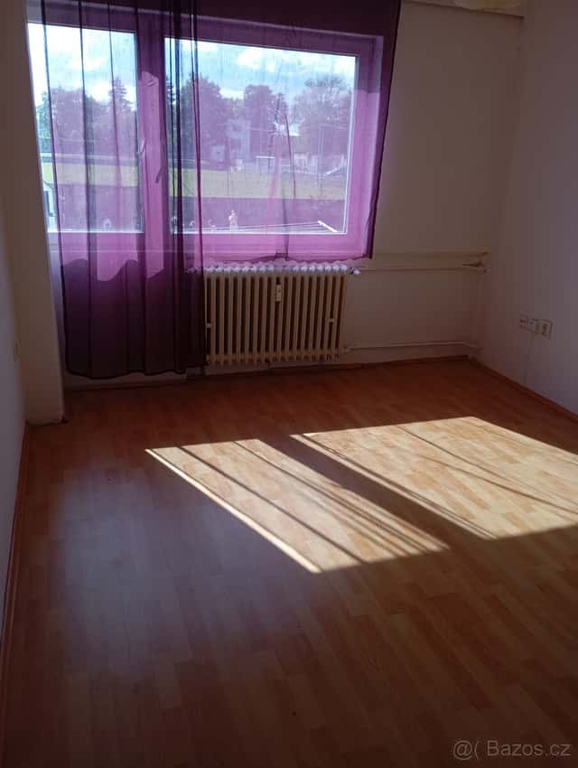 Pronájem bytu 2+1 Hrušovany u Brna., Brno venkov, okres Brno-venkov
