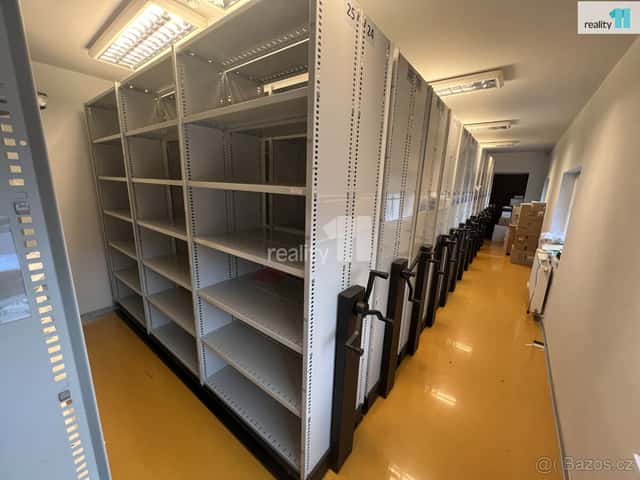 Pronájem archivu , Karlovy Vary, 46,6m2, okres Karlovy Vary