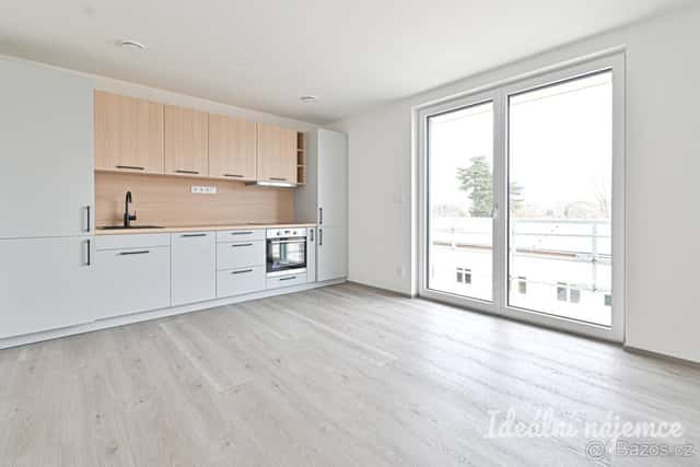 Pronájem bytu 2+kk, Dragounů, Dobřany, 14000,- Kč/měs, 39 m2, okres Plzeň-jih