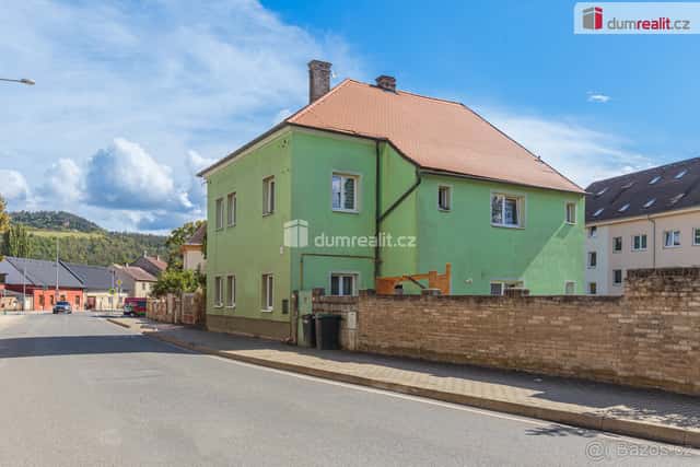 Prodej činžovního domu, 360 m2, 5. května, Králův Dvůr, okres Beroun