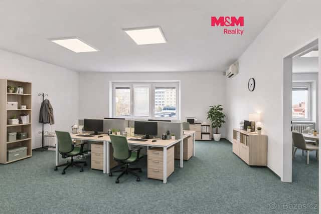 Pronájem kanceláří, 77 m², Hradec Králové, ul. Luční, okres Hradec Králové