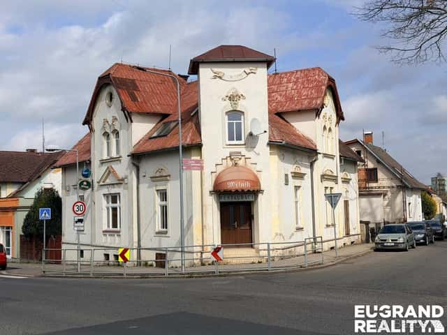 Prodej komerční nemovitosti s bytem – Varnsdorf, ev.č. 05962, okres Děčín