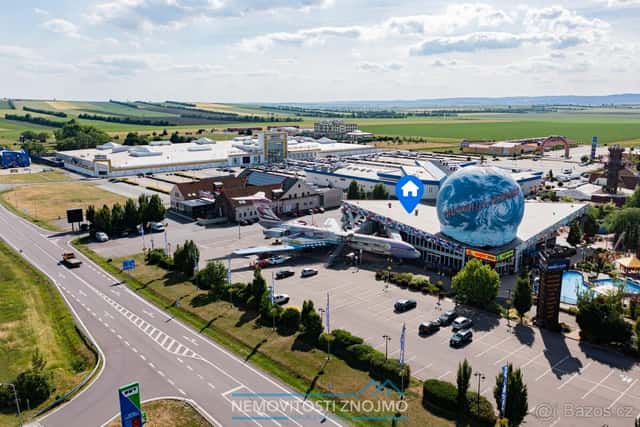 Pronájem komerčního prostoru 46m2, Family City, Hatě u Znojm, okres Znojmo