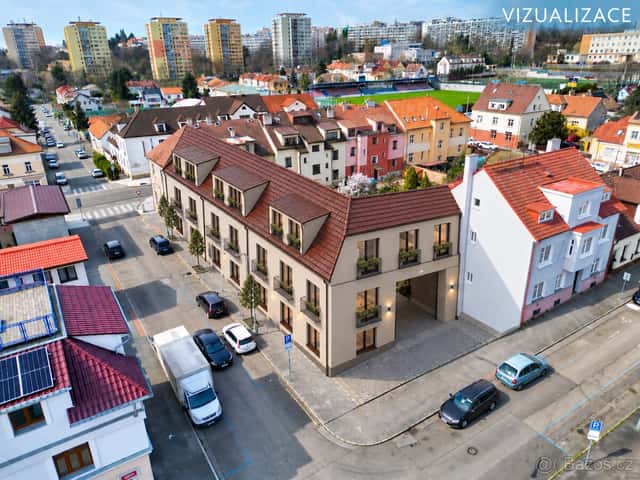 Prodej domu 180m2 s pozemkem 656m2 vhodného pro výstavbu byt, okres Brno-město