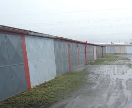 GARÁŽ S ELEKTŘINOU - Borská pole - Plzeň - Univerzitní ul., okres Plzeň-město